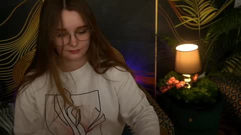 Emily online show from 12-19-24, 03:08