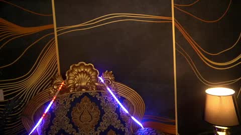 Emily online show from 03-06-25, 06:52