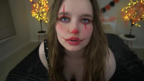 Emily online show from 10-17-25, 06:05