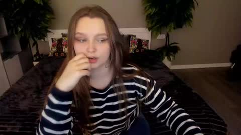 Emily online show from 11-26-25, 07:31
