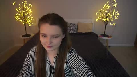 Emily online show from 12-01-25, 01:38
