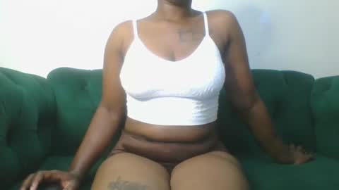 Snapshot of magicpussyy1 chatting on 06-01-26, 07:04 magicbabe online show from 06-01-26, 07:04