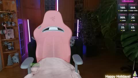 Nicole online show from 12-05-25, 06:15