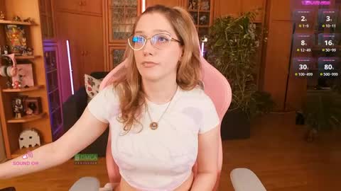 Nicole online show from 06-07-26, 04:33