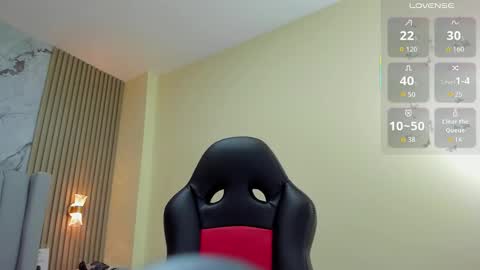 Snapshot of magievans1 chatting on 09-19-25, 02:46 magievans1 online show from 09-19-25, 02:46