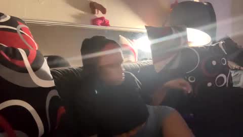 Snapshot of magiicboo chatting on 09-12-25, 01:49 magiicboo online show from 09-12-25, 01:49