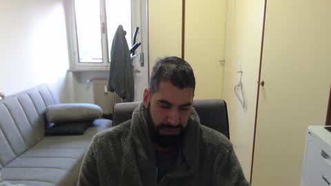 Snapshot of magistermat_ chatting on 12-14-24, 07:18 Magister online show from 12-14-24, 07:18