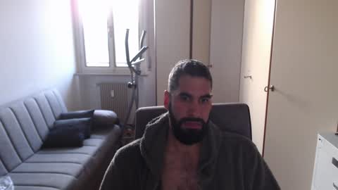 Snapshot of magistermat_ chatting on 12-15-24, 02:59 Magister online show from 12-15-24, 02:59