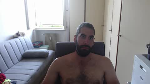 Snapshot of magistermat_ chatting on 09-19-25, 08:16 Magister online show from 09-19-25, 08:16