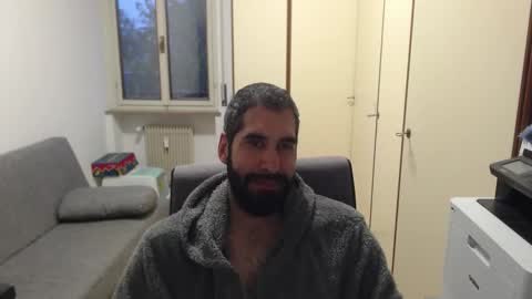 Snapshot of magistermat_ chatting on 10-23-25, 05:40 Magister online show from 10-23-25, 05:40