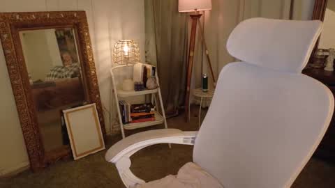 Magnolia Maggie Maggie Jane  online show from 10-09-25, 06:00