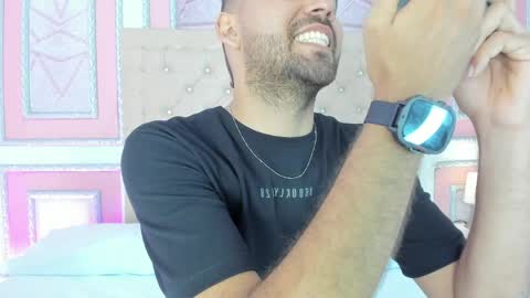 Snapshot of magnus_alejo chatting on 05-30-26, 03:09 Magnus Alejo online show from 05-30-26, 03:09