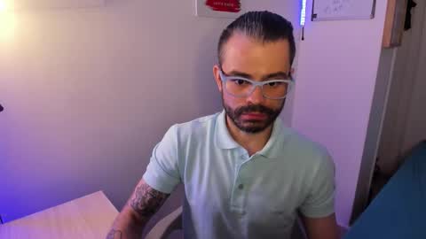     online show from 02-20-26, 05:04