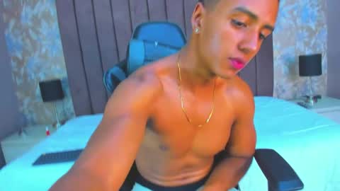 Magnus King online show from 04-19-26, 08:33