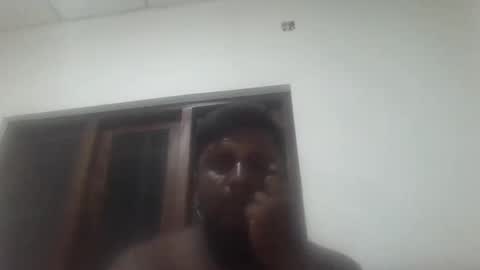 Snapshot of maheel11 chatting on 11-18-25, 03:38 maheel11 online show from 11-18-25, 03:38