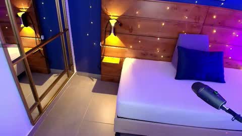 Dani online show from 10-14-25, 09:43