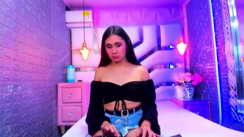 Snapshot of mahiara_hot chatting on 05-08-26, 02:39 mahiara hot online show from 05-08-26, 02:39