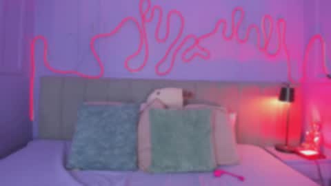 Mai online show from 11-25-25, 07:47