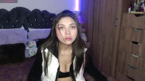    t  online show from 12-23-24, 02:45