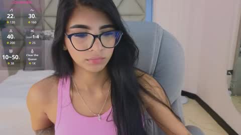 Maiaa Ruiz  online show from 11-25-25, 02:28