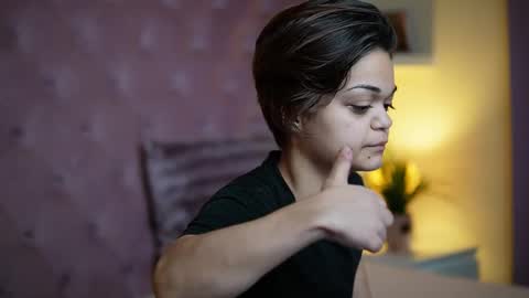 Snapshot of maiamini chatting on 09-14-25, 08:08 Maia online show from 09-14-25, 08:08