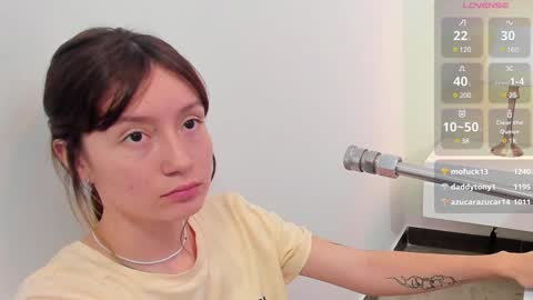 Snapshot of maibys_cute chatting on 01-05-25, 03:32 maibys online show from 01-05-25, 03:32