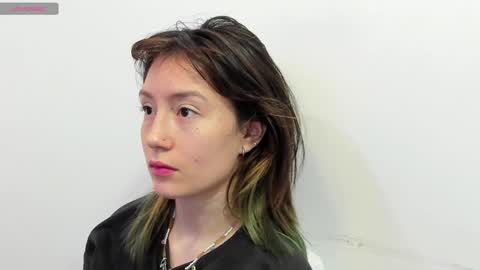 Snapshot of maibys_cute chatting on 01-17-25, 03:55 maibys online show from 01-17-25, 03:55