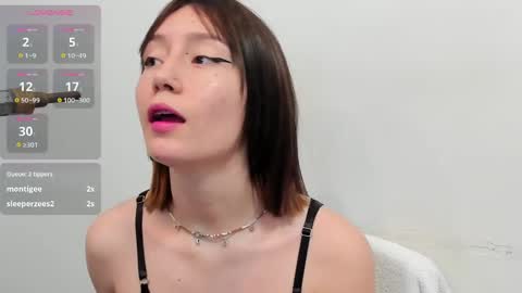 Snapshot of maibys_cute chatting on 02-15-25, 04:25 maibys online show from 02-15-25, 04:25