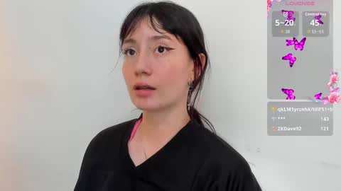 Snapshot of maibys_cute chatting on 09-10-25, 03:39 maibys online show from 09-10-25, 03:39