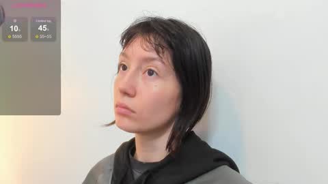 Snapshot of maibys_cute chatting on 10-10-25, 03:38 maibys online show from 10-10-25, 03:38