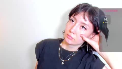 Snapshot of maibys_cute chatting on 12-14-25, 03:56 maibys online show from 12-14-25, 03:56