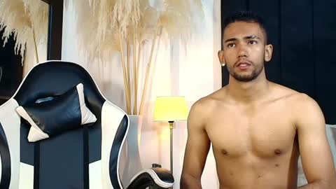 maicolparker0 online show from 06-18-26, 01:04