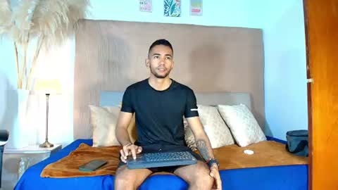 maicolparker0 online show from 07-27-26, 12:12