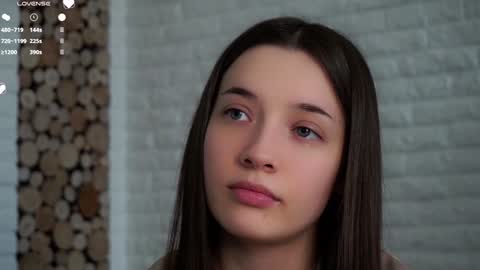 Snapshot of maidabuoy chatting on 02-08-25, 07:26 Lucy online show from 02-08-25, 07:26