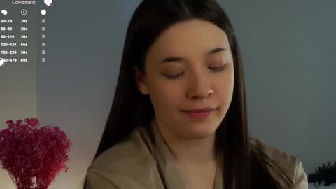 Snapshot of maidabuoy chatting on 02-19-25, 07:28 Lucy online show from 02-19-25, 07:28