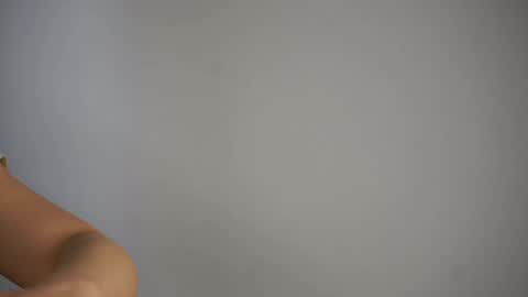 Snapshot of maidabuoy chatting on 03-10-25, 07:32 Lucy online show from 03-10-25, 07:32