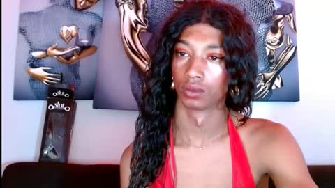 Snapshot of maidi_hot chatting on 01-30-25, 07:04 Bella Maidi online show from 01-30-25, 07:04
