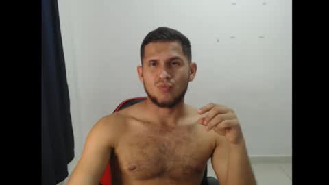 Snapshot of maik_135 chatting on 09-29-25, 02:16 maicol online show from 09-29-25, 02:16