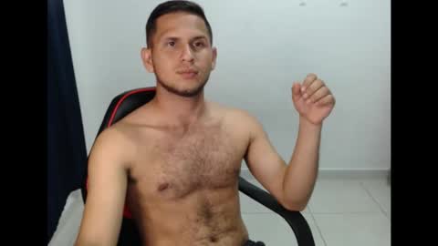 Snapshot of maik_135 chatting on 10-18-25, 03:53 maicol online show from 10-18-25, 03:53