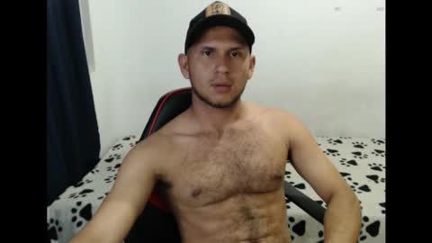 Snapshot of maik_135 chatting on 10-19-25, 04:46 maicol online show from 10-19-25, 04:46