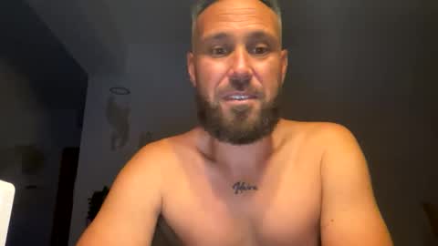 Snapshot of maikel61 chatting on 02-07-26, 02:59 Maikel61 online show from 02-07-26, 02:59