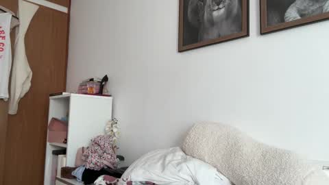 Snapshot of maikel61 chatting on 04-02-26, 02:37 Maikel61 online show from 04-02-26, 02:37