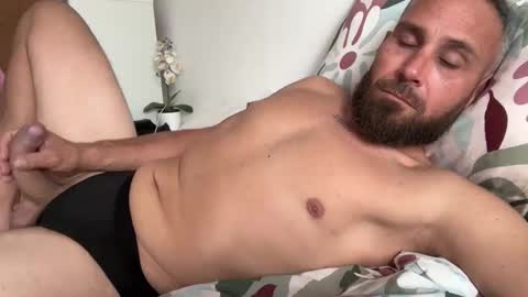 Snapshot of maikel61 chatting on 04-06-26, 05:14 Maikel61 online show from 04-06-26, 05:14