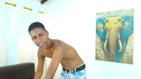 I am Maik online show from 11-21-25, 09:24