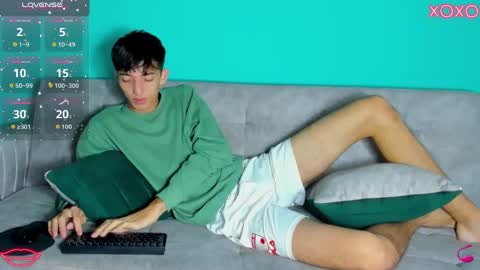 Snapshot of maikol_ortizz chatting on 09-30-25, 12:43 Maikol online show from 09-30-25, 12:43