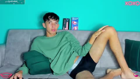 Snapshot of maikol_ortizz chatting on 10-14-25, 01:01 Maikol online show from 10-14-25, 01:01