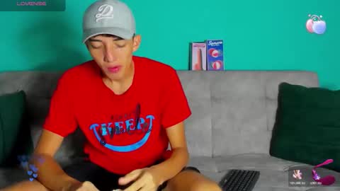 Snapshot of maikol_ortizz chatting on 10-21-25, 12:17 Maikol online show from 10-21-25, 12:17