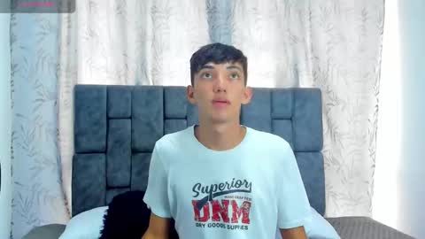 Snapshot of maikol_ortizz chatting on 11-26-25, 07:15 Maikol online show from 11-26-25, 07:15