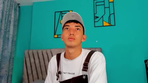 Maikol online show from 04-07-26, 12:27