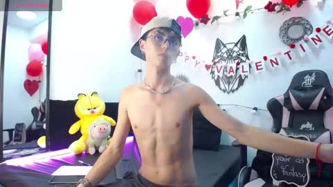 Maiky Cooper online show from 02-13-25, 03:07